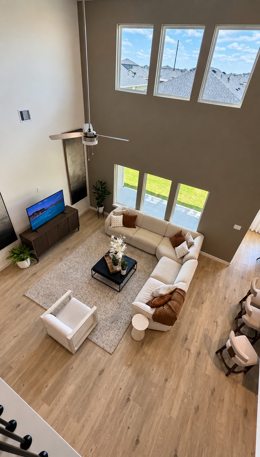 Real Estate 2